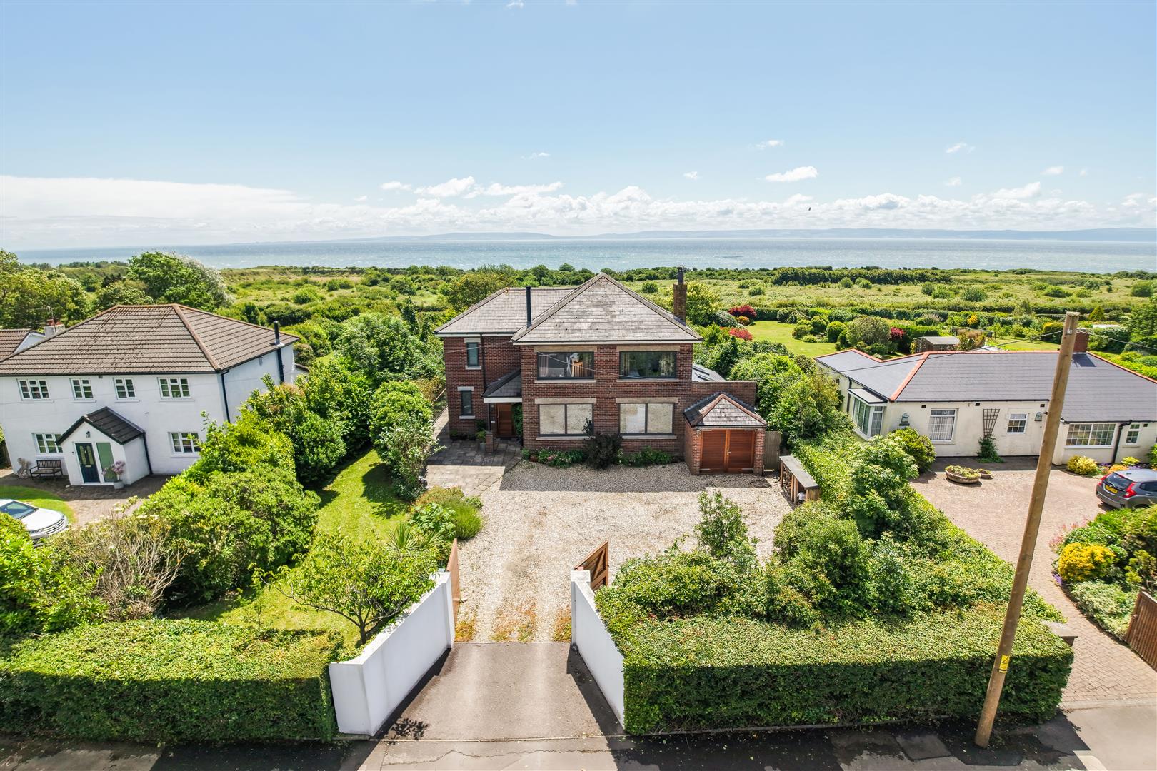 111 Fontygary Road, Rhoose, Barry, Vale Of Glamorgan, CF62 3DU